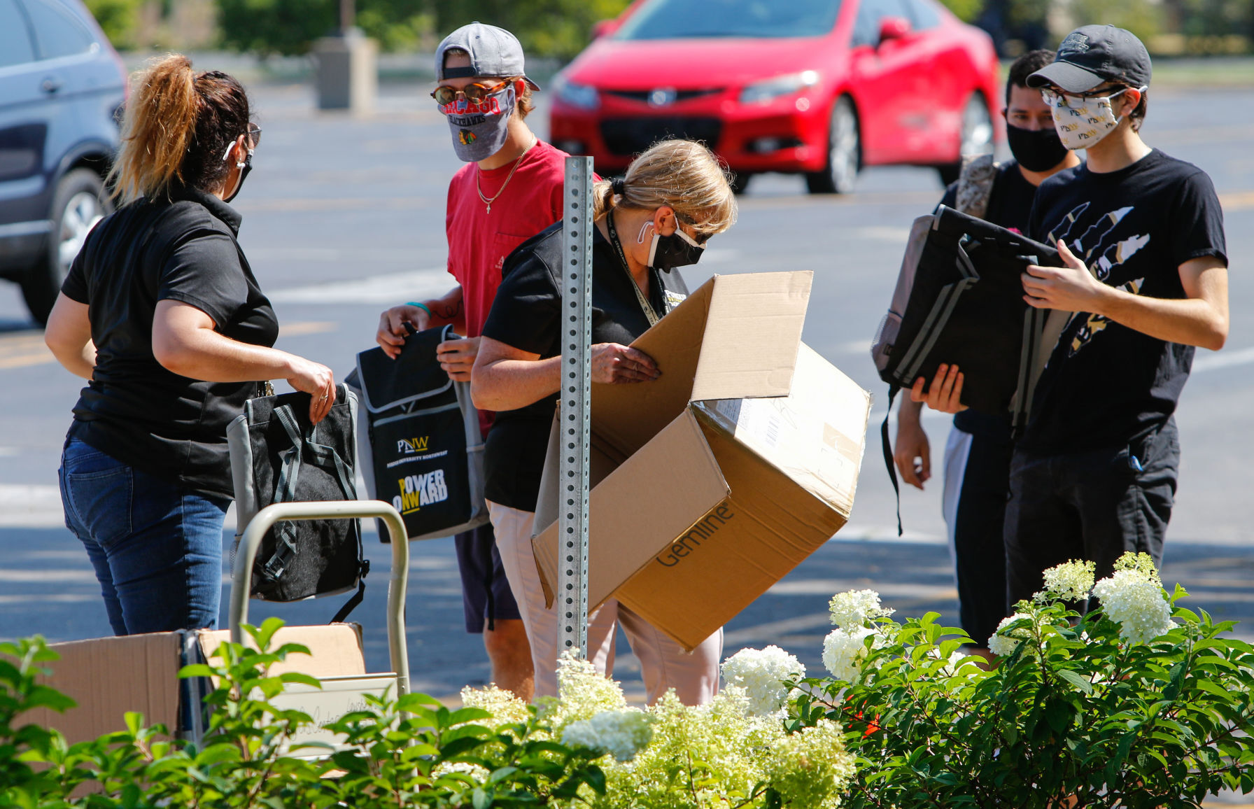 PNW students return to campus